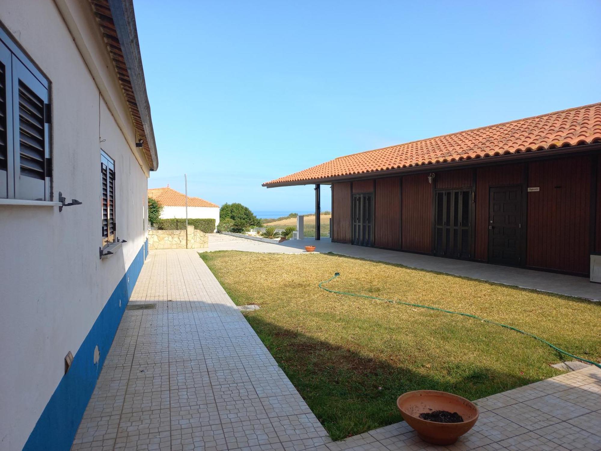 Casa Do Portao Azul - Tamboril Διαμέρισμα Atouguia Da Baleia Εξωτερικό φωτογραφία